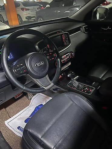 сидения на киа карнивал: Kia Sorento: 2016 г., 2 л, Автомат, Дизель, Кроссовер — 3