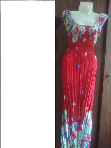 прокат вечерних платьев больших размеров: Продаю очень красивое, вечернее платье нос гипюровой накидкой. Размер — 21