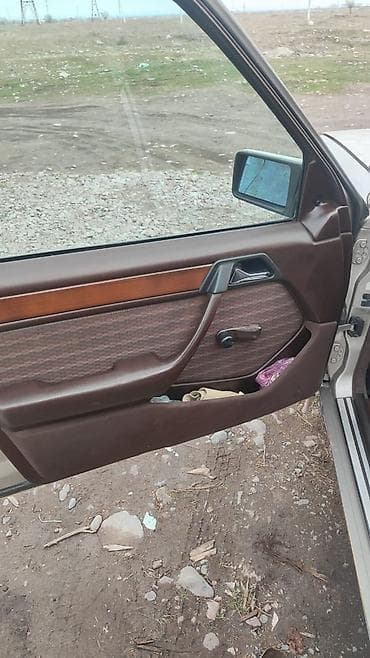 мерседес 124 фары: Mercedes-Benz W124: 1989 г., 3 л, Механика, Дизель, Универсал — 6