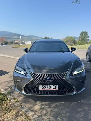 1000 к: Lexus ES: 2019 г., 2.5 л, Автомат, Гибрид, Седан — 5