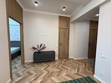 3: 1 комната, 50 м², Золотой квадрат Элитка, 3 этаж, Евроремонт — 2
