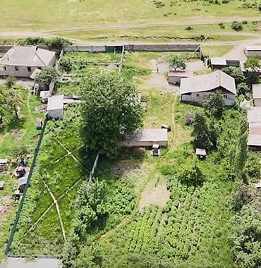 участок в городе: 24 соток, Для строительства, Красная книга — 1