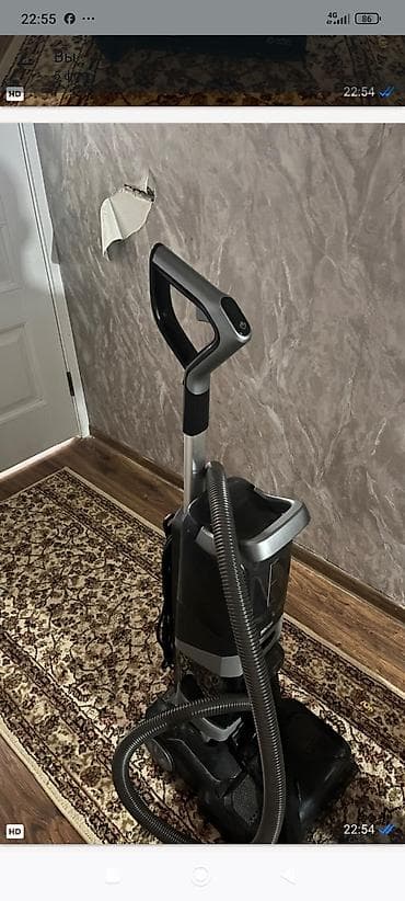 Профессиональный вертикальный пылесос DVP Professional Описание: -