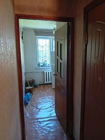 Продажа квартир: 3 комнаты, 58 м², 104 серия, 4 этаж, Старый ремонт — 2