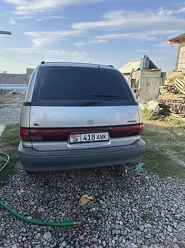 mark ll: Toyota Previa: 1992 г., 2.4 л, Механика, Бензин, Минивэн — 4