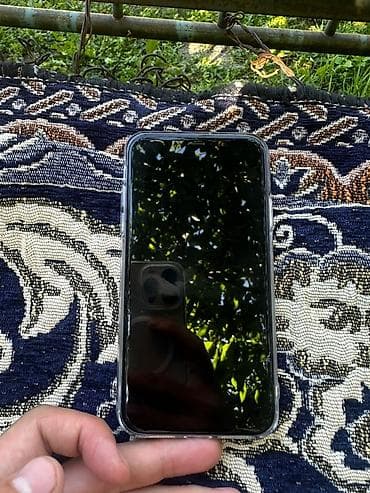 IPhone 11, Б/у, 128 ГБ, Deep Purple, Зарядное устройство, 75 % — 3