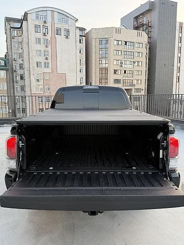 таета 50: Toyota Tacoma: 2021 г., 3.5 л, Автомат, Бензин, Седан — 5