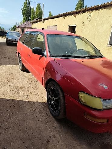 2 4 gdi: Toyota Corolla: 1995 г., 1.3 л — 1