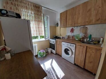 сдаю квартиру район рабочий городок: 1 комната, 38 м², 2 этаж — 5