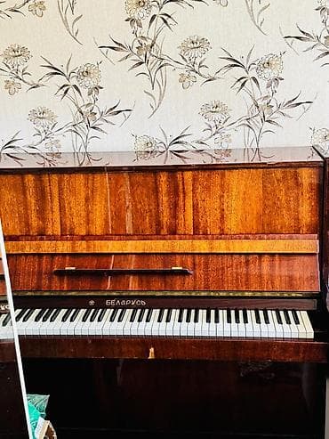 Фортепиано «Беларусь» (вертикальное пианино) - Клавиатура: 88 клавиш