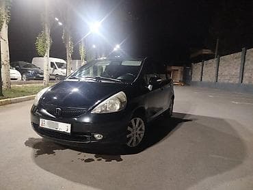 Honda Jazz: 2006 г., 1.4 л, Механика, Бензин, Хэтчбэк