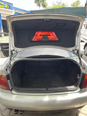машина авди: Audi A4: 2000 г., Седан — 10