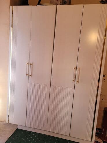 ковры для пола: Шкаф для одежды, Б/у, Прямой — 1