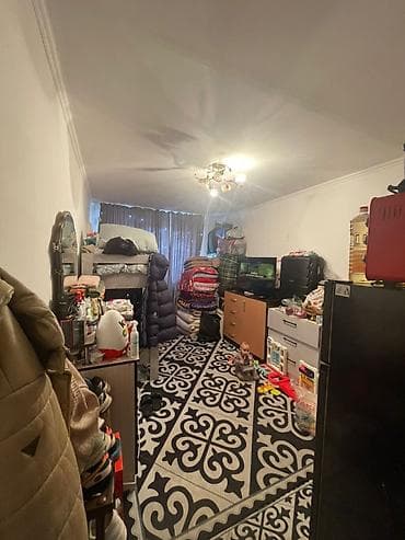 4 микрарайон: 13 м², Эмерексиз — 1