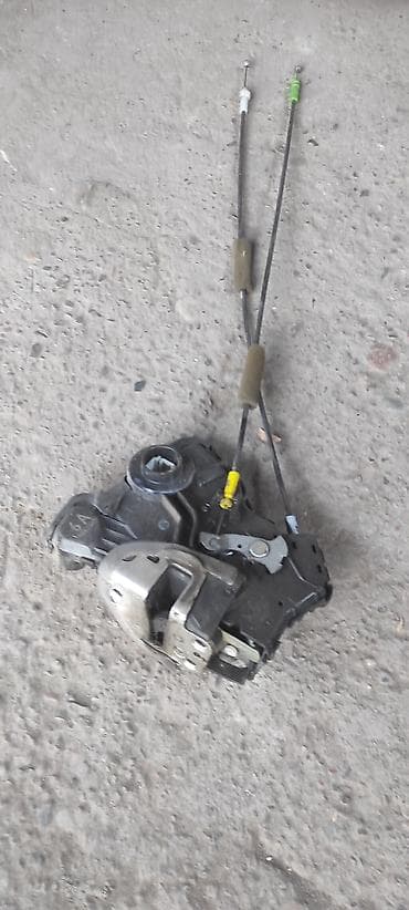 corolla e150: Передняя левая Toyota, Б/у, Оригинал — 1