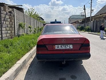 bmw i7: Mercedes-Benz W124: 1987 г., Седан — 6