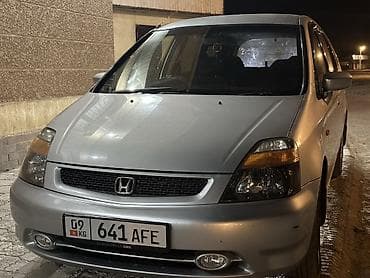 кузов стрим: Honda Stream: 2002 г., Автомат, Бензин, Минивэн — 9