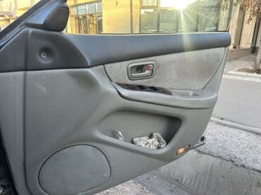 продаю связи с переездом: Toyota Windom: 1997 г., 2.5 л, Автомат, Бензиновая, Седан — 7