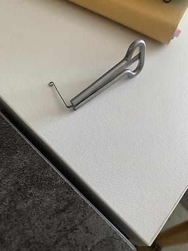 ооз комуз: Ооз комуз с деревянным футляром. - Материал инструмента: сталь. Рамка — 3