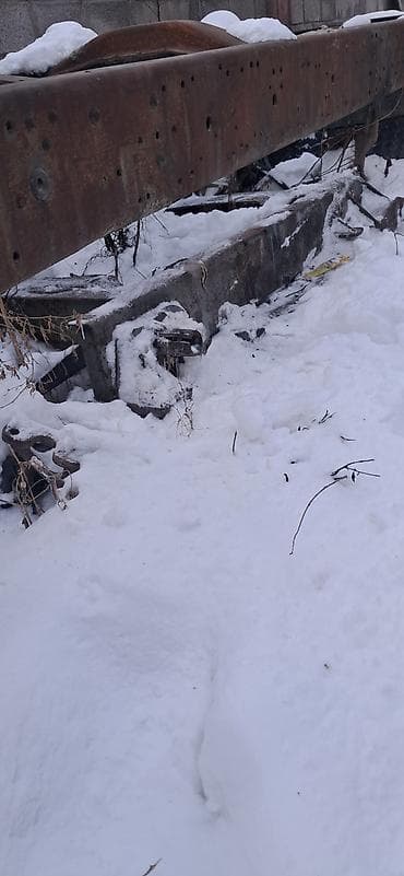 запчасти гбо 4 поколения: Ось прицепа камаз 30 000 сом Подрамник прицепа камаз 10 000 сом — 5