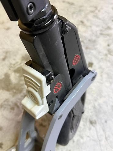 Спорт жана эс алуу: Самокат, Шаар ичинде тебүү үчүн, Колдонулган, Өзү алып кетүү — 4