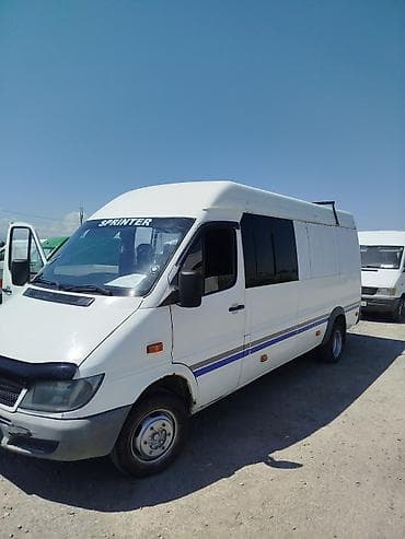 transporter multivan: Легкий грузовик, Mercedes-Benz — 3