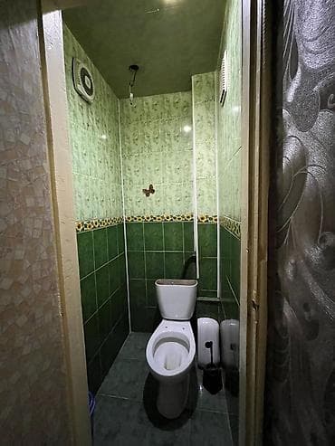 азис базар: Задаётся квартира в районе авторынка Азамат. 3 комнаты есть огород — 2