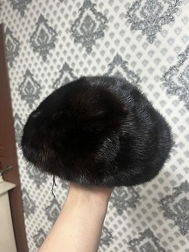 грубые ботинки: Шапка, Беретка, Норка, Зима, Объемная модель — 2