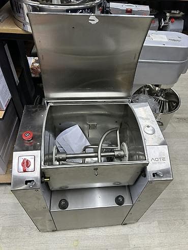 Промышленная тестомесильная машина для лапши AOTE AT-500B-15D (Luxury