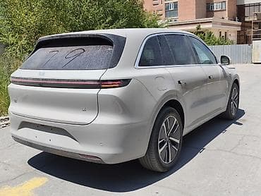 jac refine l6 max: Lixiang L6: 2025 г., 1.5 л, Автомат, Гибрид, Кроссовер — 6