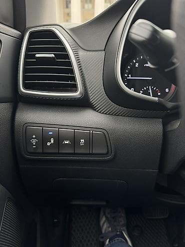 aux кассета: Hyundai Tucson: 2020 г., 2 л, Автомат, Дизель, Кроссовер — 6