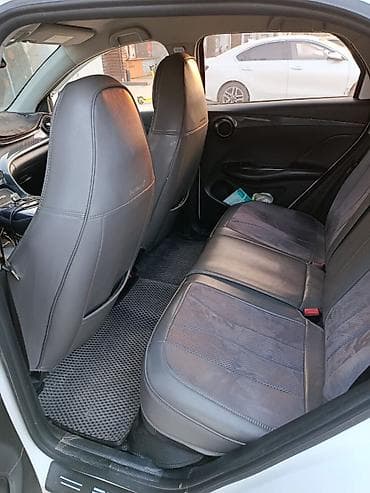 электромобиль byd e2: BYD E2: 2023 г., Типтроник, Электромобиль, Хэтчбэк — 9