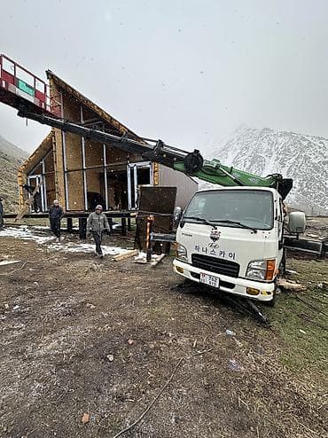 ремонт кму: Услуги автовышки, высота подъёма от 12м до 35м,люлька — 6