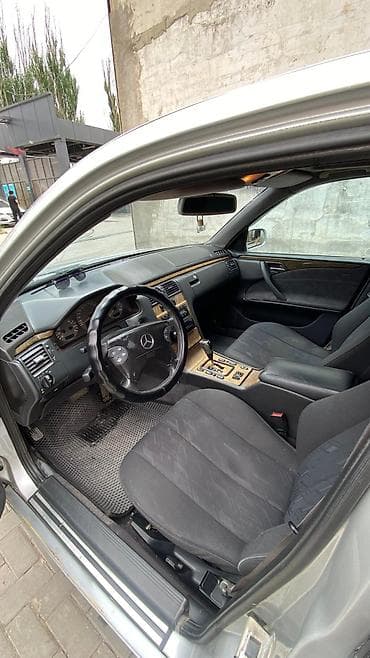 Продажа авто: Mercedes-Benz E-Class: 2001 г., 3.2 л, Автомат, Дизель, Седан — 7