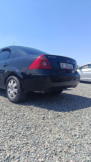 дн 8 салон: Ford Mondeo: 2003 г., Седан — 5