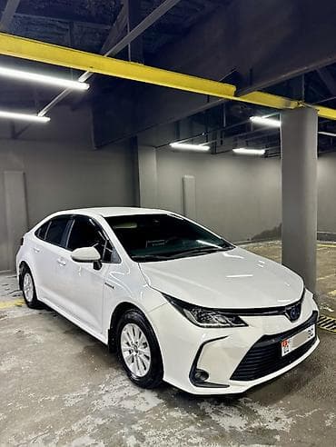 Продажа авто: Toyota Corolla: 2019 г., 1.8 л, Вариатор, Гибрид, Седан — 1