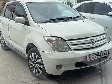 Продажа авто: Toyota Ist: 2001 г., Бензин, Хэтчбэк — 1