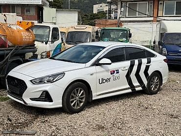 Продажа авто: Hyundai Sonata: 2022 г., 2 л, Автомат, Газ, Седан — 2