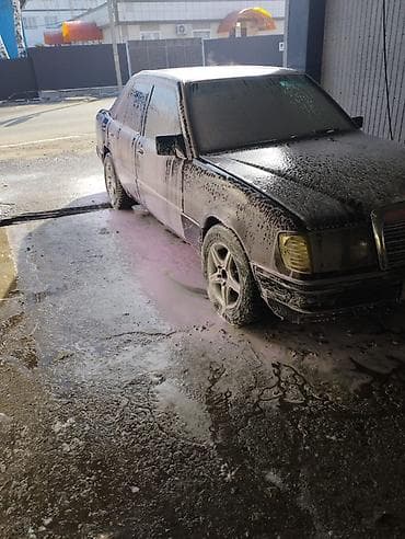 belarus mtz 80: Mercedes-Benz W124: 1991 г., 2 л, Ручные, Седан — 6