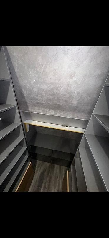 телефон магазин: Бишкек Парк Сдается помещение Площадь: 15 м2 1 линия — 2