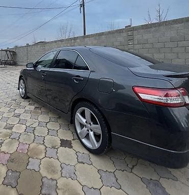 Унаа сатуу: Toyota Camry: 2011 г., 2.5 л, Автомат, Бензин, Седан — 4