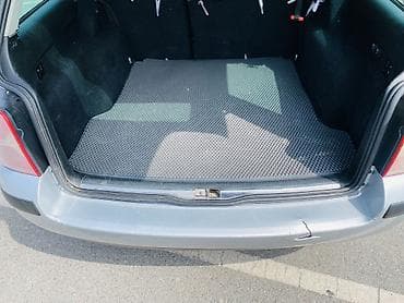 нужна: Volkswagen Passat: 2002 г., 2 л, Механика, Бензин, Универсал — 4