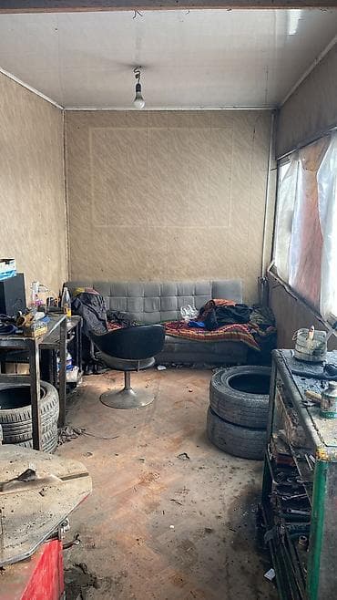 Готовый бизнес: 40- тоник под вулканизацию длина 12 метр ширина 2, 5/ высота — 2