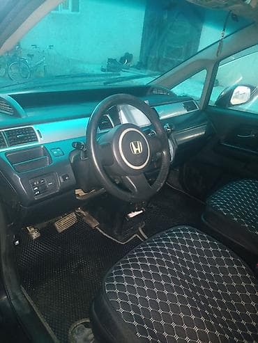 Honda Stepwgn: 2008 г., 0.2 л, Автомат, Бензин, Минивэн