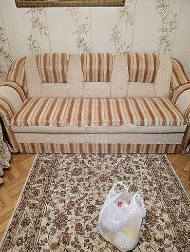 раскладное диван: Прямой диван, Б/у — 3