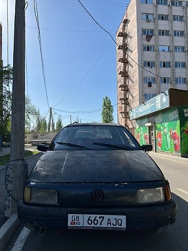 e star: Volkswagen Passat Variant: 1991 г., Ручные, Бензин, Универсал — 1