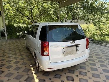 Транспорт: Toyota Raum: 2003 г., 1.5 л, Автомат, Бензин, Минивэн — 7