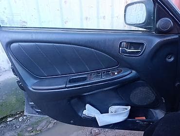 daewoo lanos 1: Toyota Avensis: 2002 г., Механика, Бензин, Седан — 4