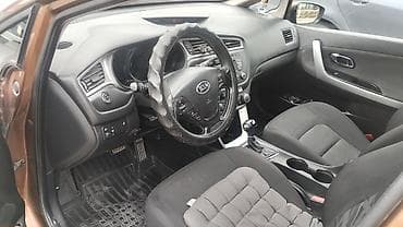 капот к7: Kia Ceed: 2016 г., 1.6 л, Автомат, Бензин, Универсал — 5