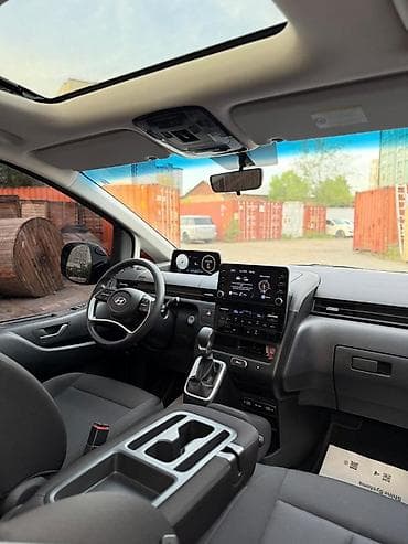 transporter multivan: Hyundai Staria: 2022 г., 3.5 л, Автомат, Бензин, Минивэн — 6